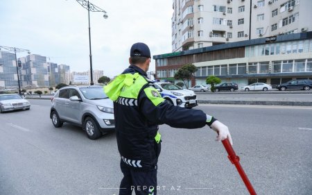 Deputatı yolda saxlayan polislə bağlı tədbir görüləcək