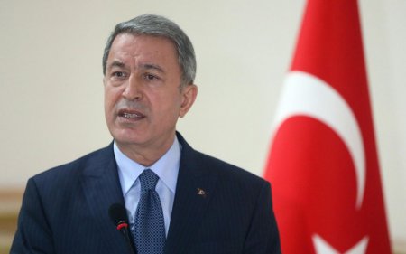 Hulusi Akar: "Türkiyə-Rusiya Birgə Mərkəzinin inşası gedir"