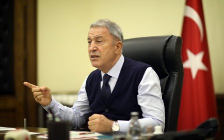 Hulusi Akar: "Sonadək Azərbaycanın yanında olacağıq"