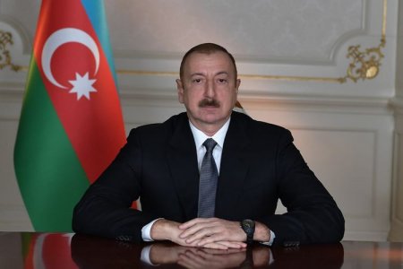 İlham Əliyev iki zavodun təməlini qoydu