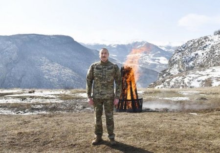 İlham Əliyev: “Hər şeyi vaxtında etmək lazımdır”