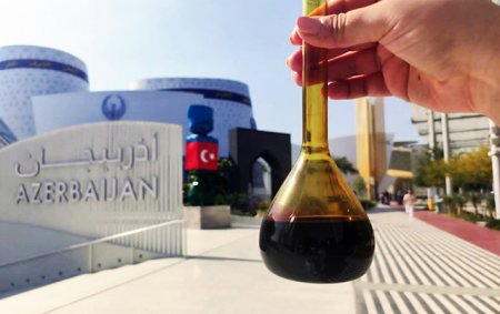 Naftalan nefti “Expo 2020 Dubai” beynəlxalq sərgisində - Foto