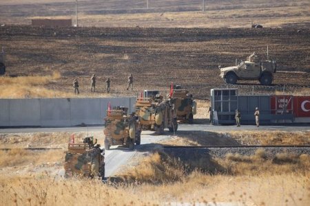 Türkiyənin İraqdakı hərbi bazası raket hücumuna məruz qalıb