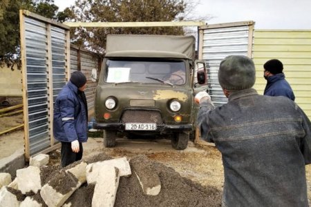 Gəncədə sahibsiz heyvanlar üçün sığınacaq tikilir