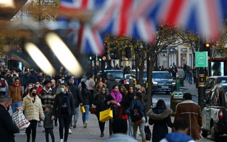 Böyük Britaniyada koronavirusla bağlı bütün məhdudiyyətlər qaldırılır