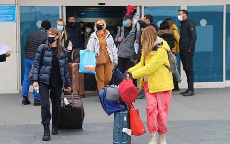 Türkiyə vətəndaşlarını Ukraynanın şərq bölgələrini tərk etməyə çağırdı