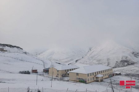 May ayında “qeyri-standart” hava: Azərbaycanda 10 santimetrdən çox qar yağıb