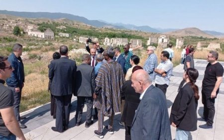 QH Parlament Şəbəkəsinin Bakı konfransının iştirakçıları Şuşada olublar - YENİLƏNİB + FOTO