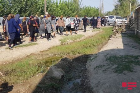 Ukraynada həlak olan qardaşlar Zərdabda dəfn ediliblər - FOTO