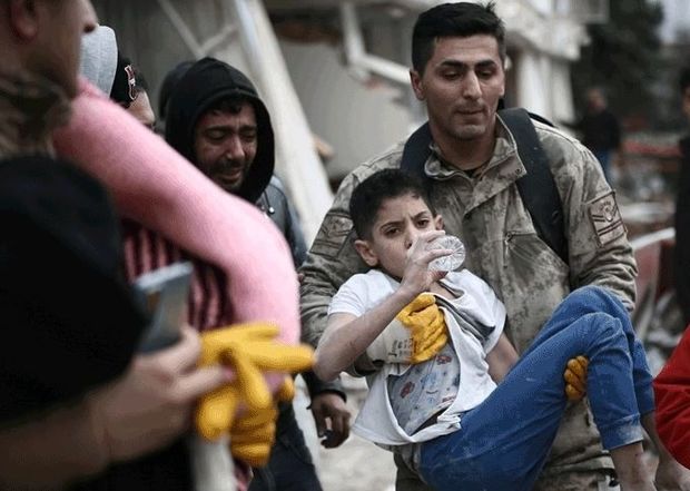 UNICEF: “Türkiyədə 4,5 milyondan çox uşaq risk altındadır”