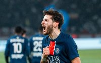 Xviça Kvaratsxeliya və digər gürcü futbolçu Fransada qarət edilib