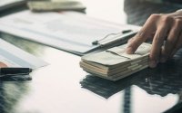 Naxçıvanda banklara xarici valyutada qoyulan əmanətlərin həcmi 2 dəfədən çox artıb